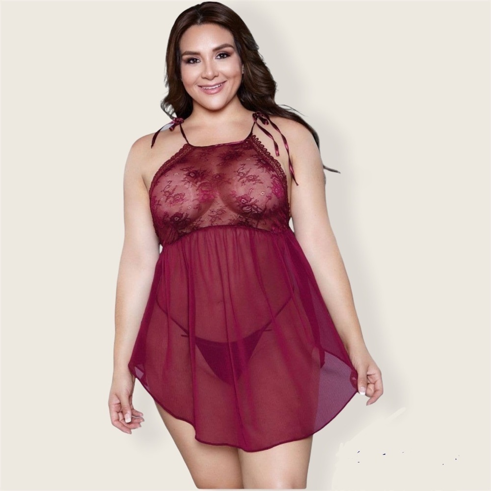 Plus size lace chemise